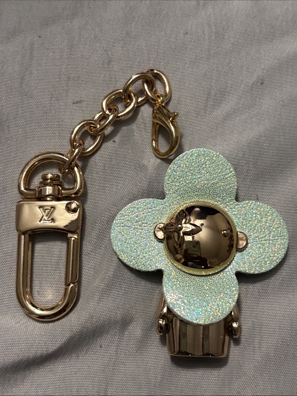 Louis Vuitton Sparkle Flower Keychain - Light Blue